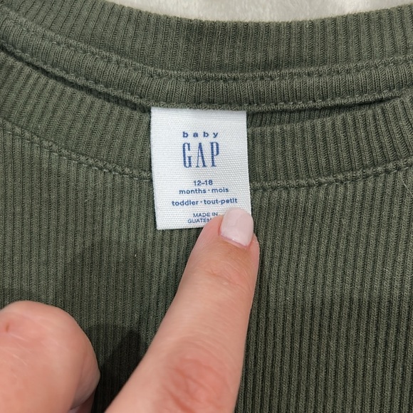 12-18 month bodysuit + long sleeve shirt - Picture 5 of 5